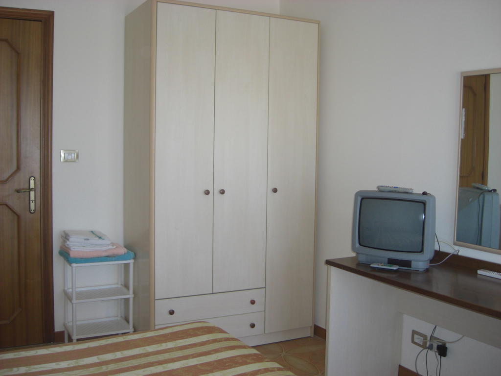 Albergo Villa Nobile Chiaramonte Gulfi Kamer foto