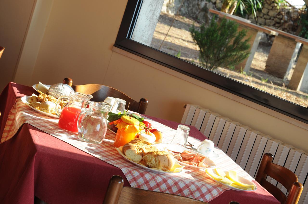 Albergo Villa Nobile Chiaramonte Gulfi Buitenkant foto